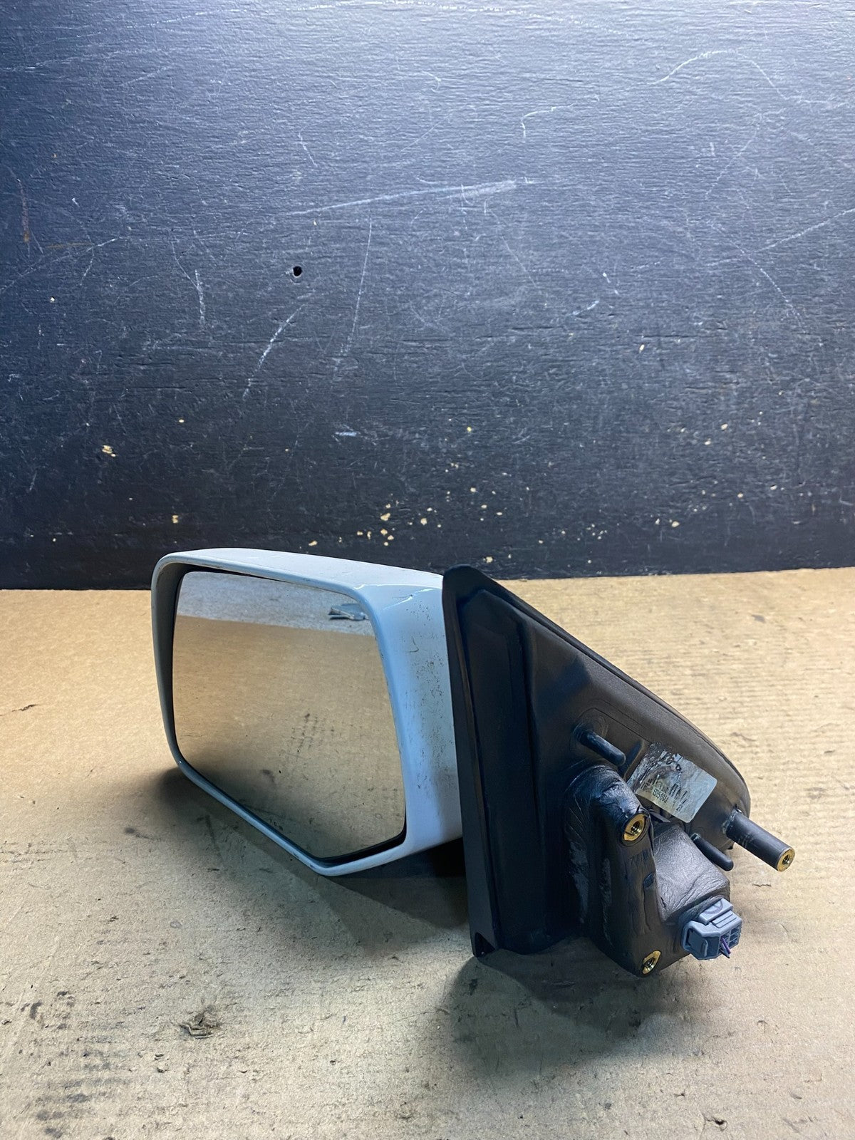 2010 to 2012 Mercury Mariner Left Driver LH Heated View Door Mirror AA2853 MS10