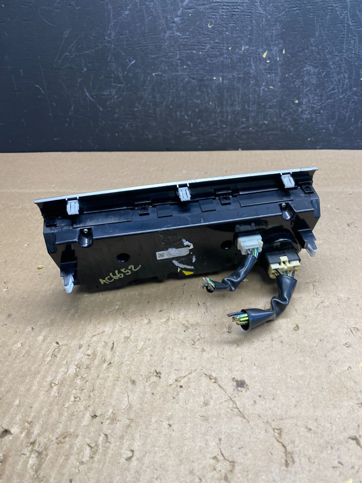 2015 to 2018 Subaru Legacy AC Heater Climate Temperature Control Switch AC66523