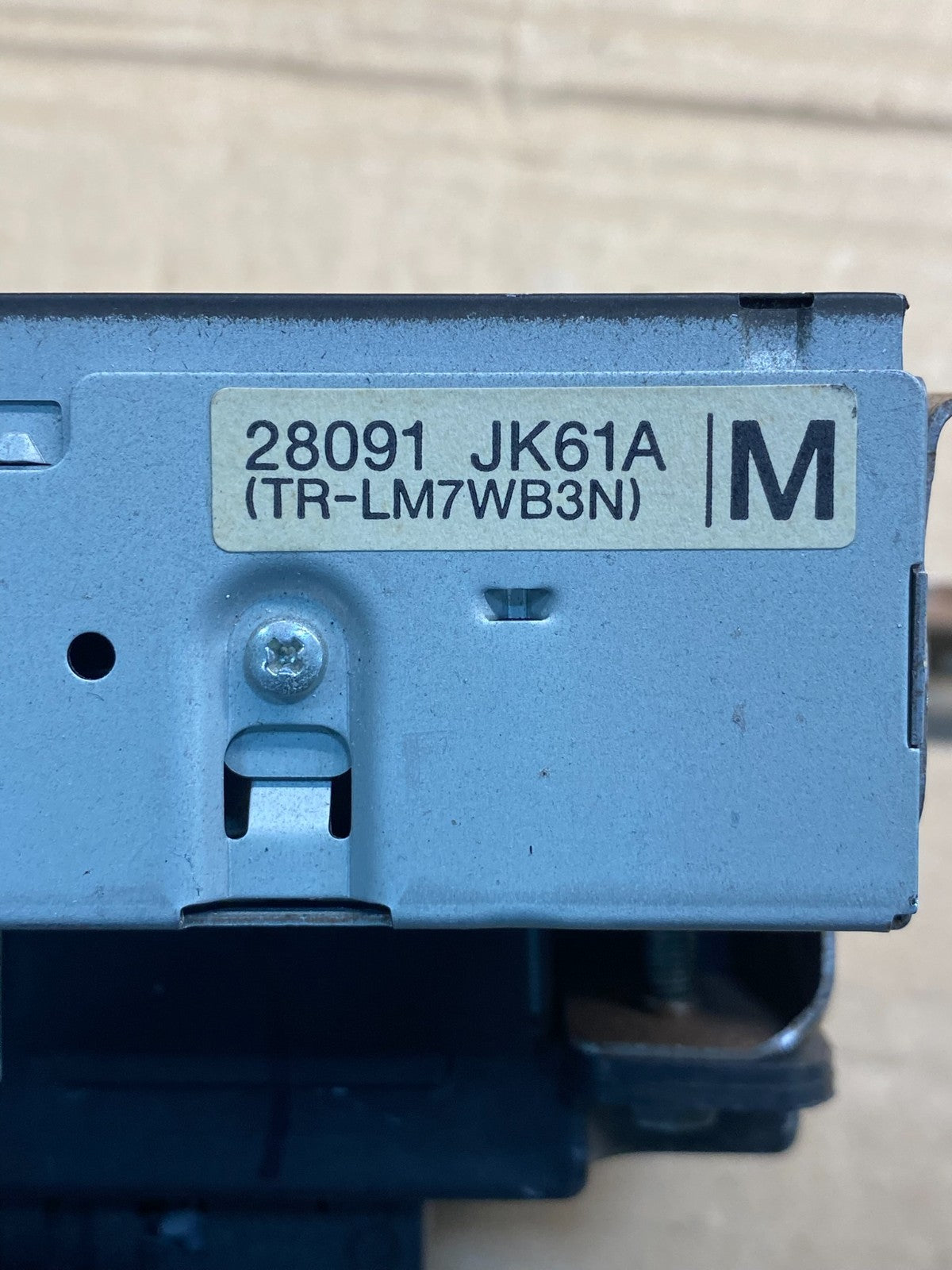 2008 to 2012 Nissan Armada QX56 Display Screen Information AE9968 DG7