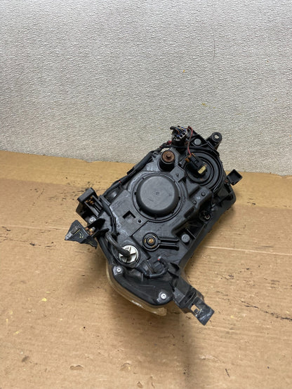 2009 - 2013 Subaru Forester Right Passenger Side Halogen Headlight OEM AB3359 DW11