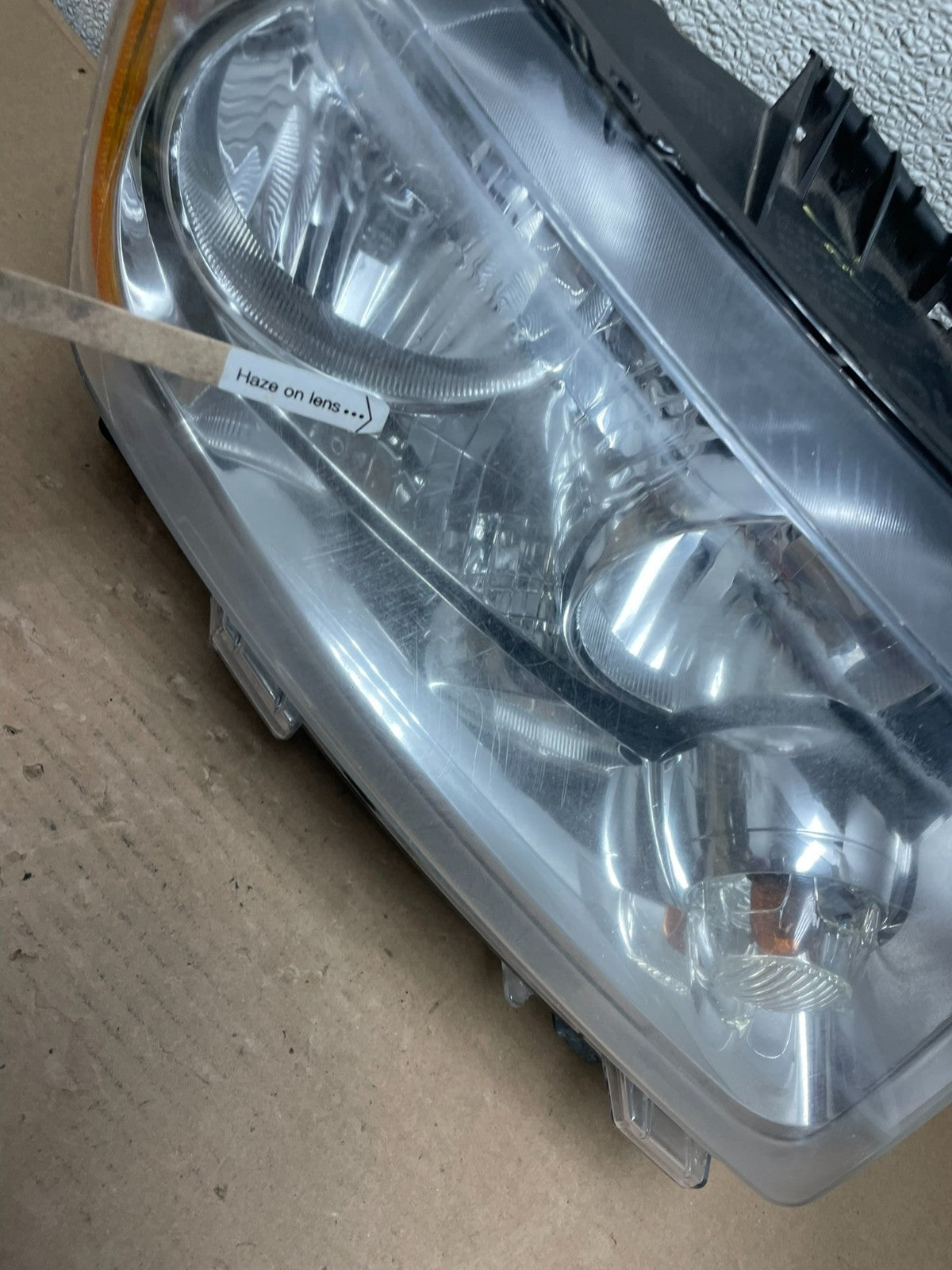 2011-2013 Jeep Grand Cherokee Right Passenger Halogen Headlight AA9957 DW4