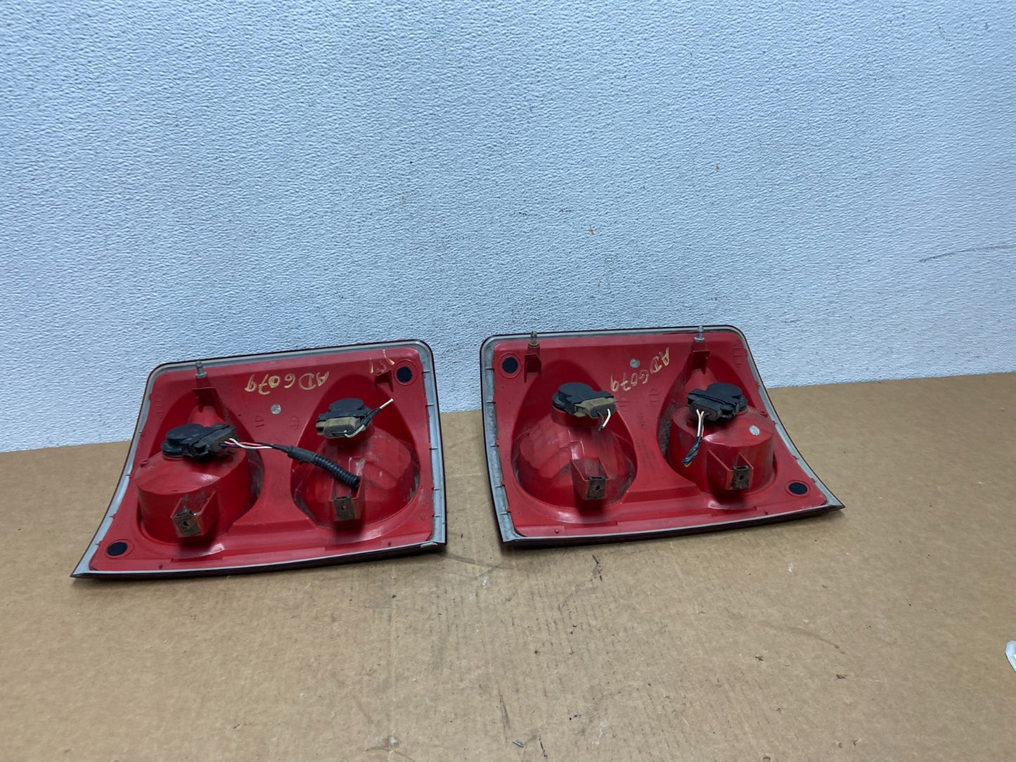 2005-2011 Dodge Dakota Left+Right Set Black Smoked Tail Light AD6079 DG7