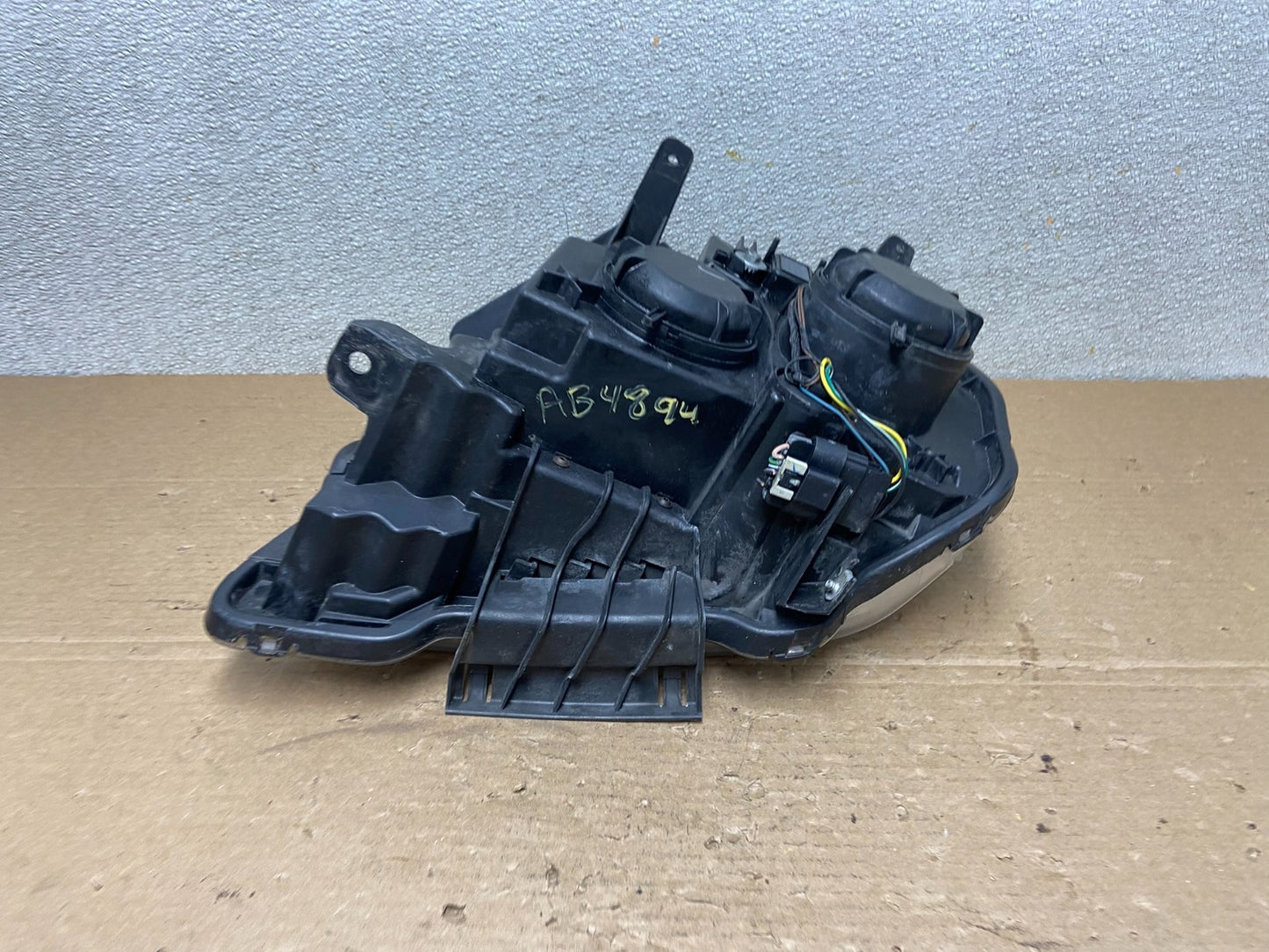 2010 to 2015 GMC Terrain Halogen Passenger Right Rh Side Headlight Oem AB4894 DW6