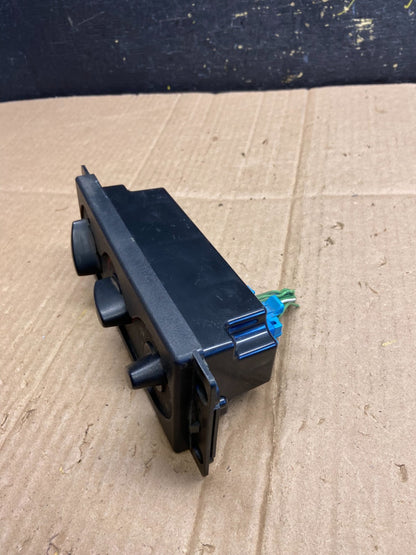 International Navistar 4300 Climate Control Heater Fan Panel AA7900 DG2