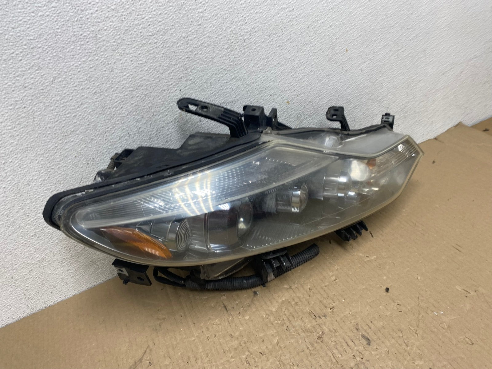 2011 to 2014 Nissan Murano Headlight Right Passenger Rh Xenon Hid AE7128 LK2