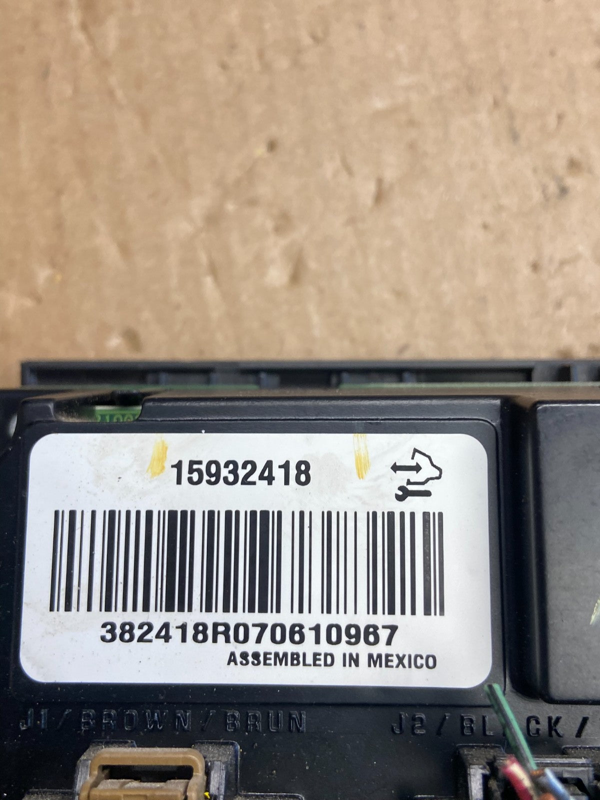 2007-2011 GMC Yukon Tahoe Automatic Climate Temperature Temp Control AE3835 DG4