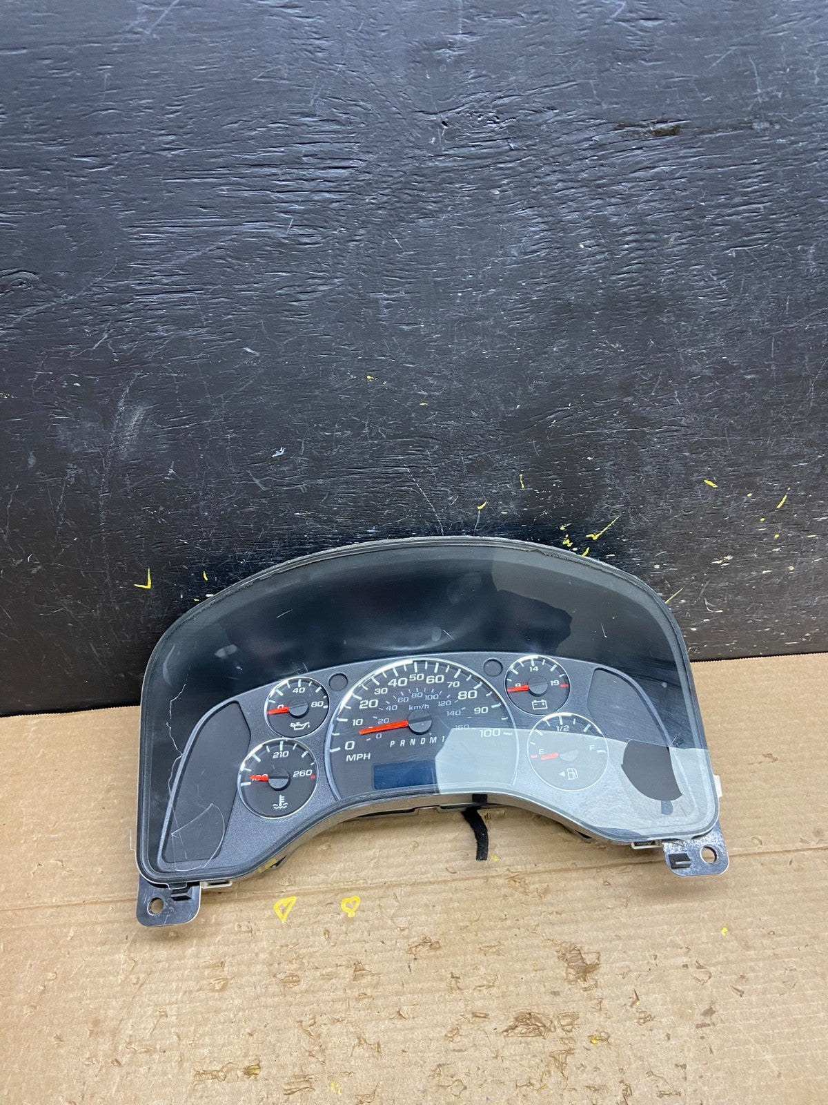 2010 - 2012 Chevrolet Express 2500 3500 Speedometer Cluster Gauge OEM W3361 DG0