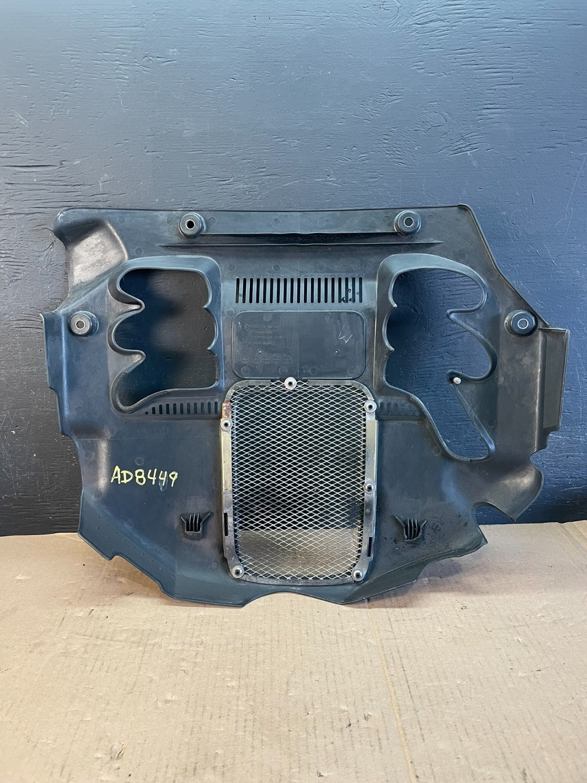 2000 to 2004 Subaru Legacy Outback 3.0L Engine Motor Cover ad8449 DG3