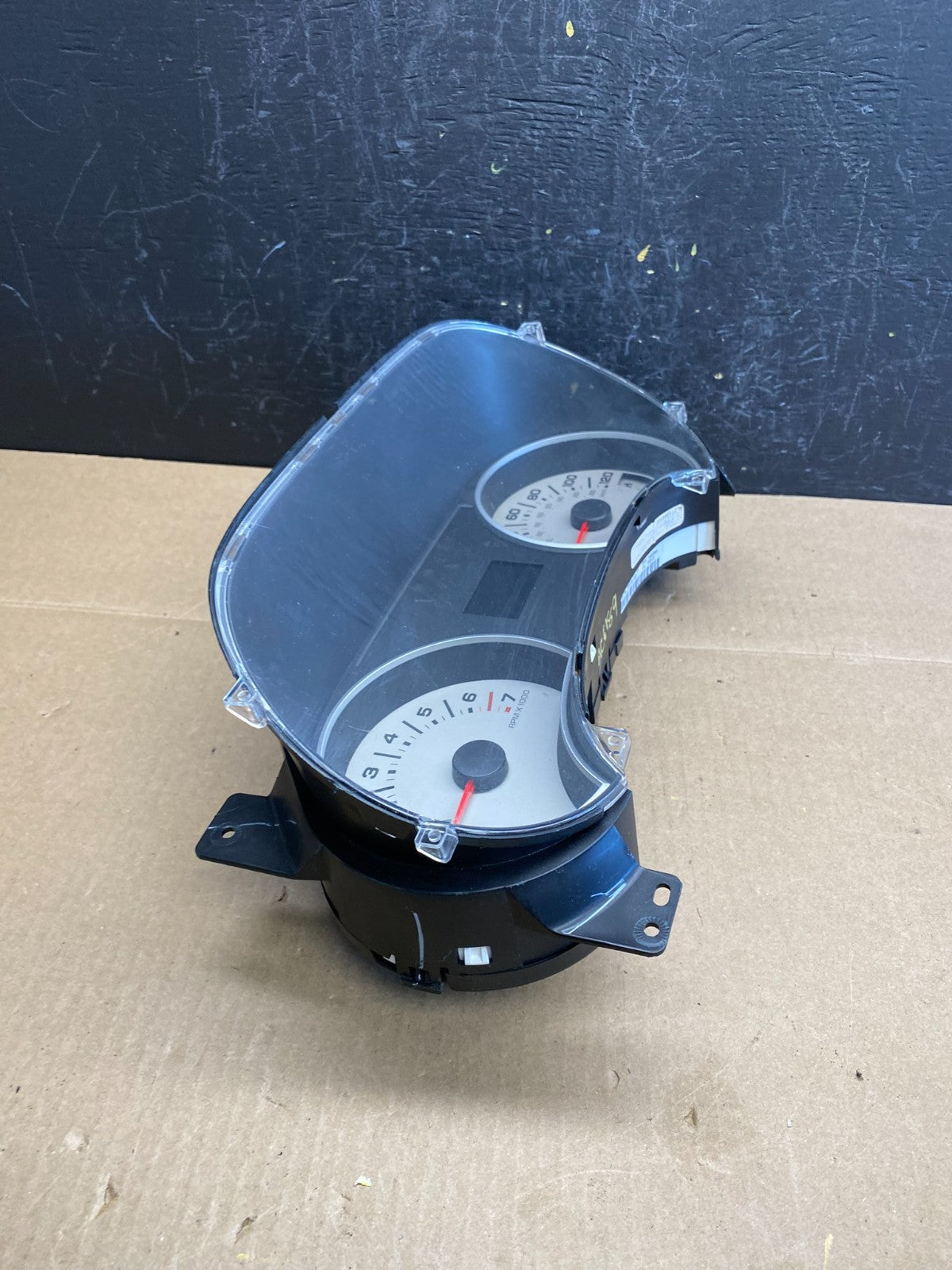 2006 to 2007 Ford Explorer Speedometer Cluster Gauge AC6189 DG1