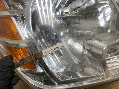 2008 to 2012 Nissan Pathfinder Halogen Headlights Left+Right AH4045 DW3