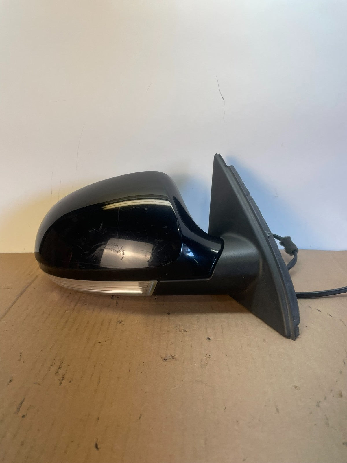 2006-2010 Volkswagen Passat Right Passenger Turn Sgn View Door Mirror AG7795 DW0