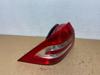 2005-2007 Mercedes-Benz C230 C240 W203 C-Class Left Driver Tail Light AC8206 LK2