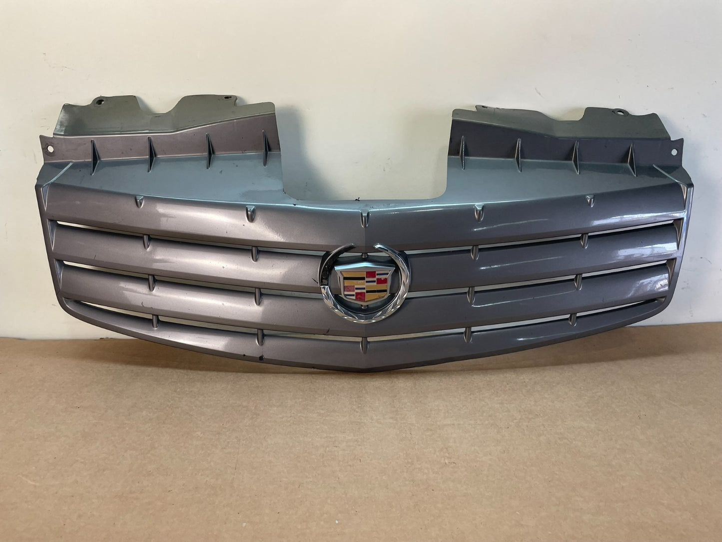 2003 2004 2005 2006 2007 Cadillac Cts Front Upper Grill Grille AF8549 DG0