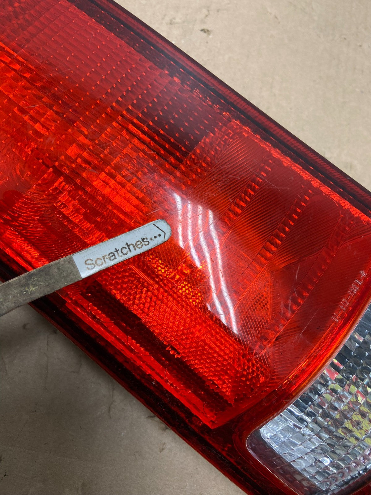 1997 1998 1999 2000 2001 Honda Crv Cr-v Left Driver Lh Tail Light AG5806 DW3