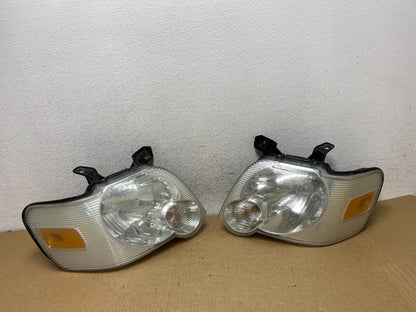 2006 2007 2008 2009 2010 Ford Explorer Left+Right Set Headlights AF7320 DW0