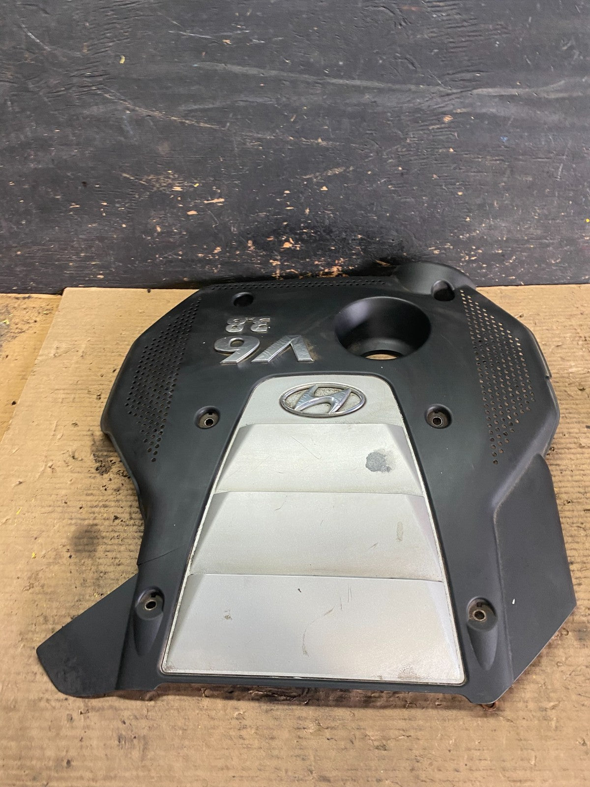 2006 to 2010 Hyundai Azera V6 Engine Motor Shield Cover OEM S5950 DG1