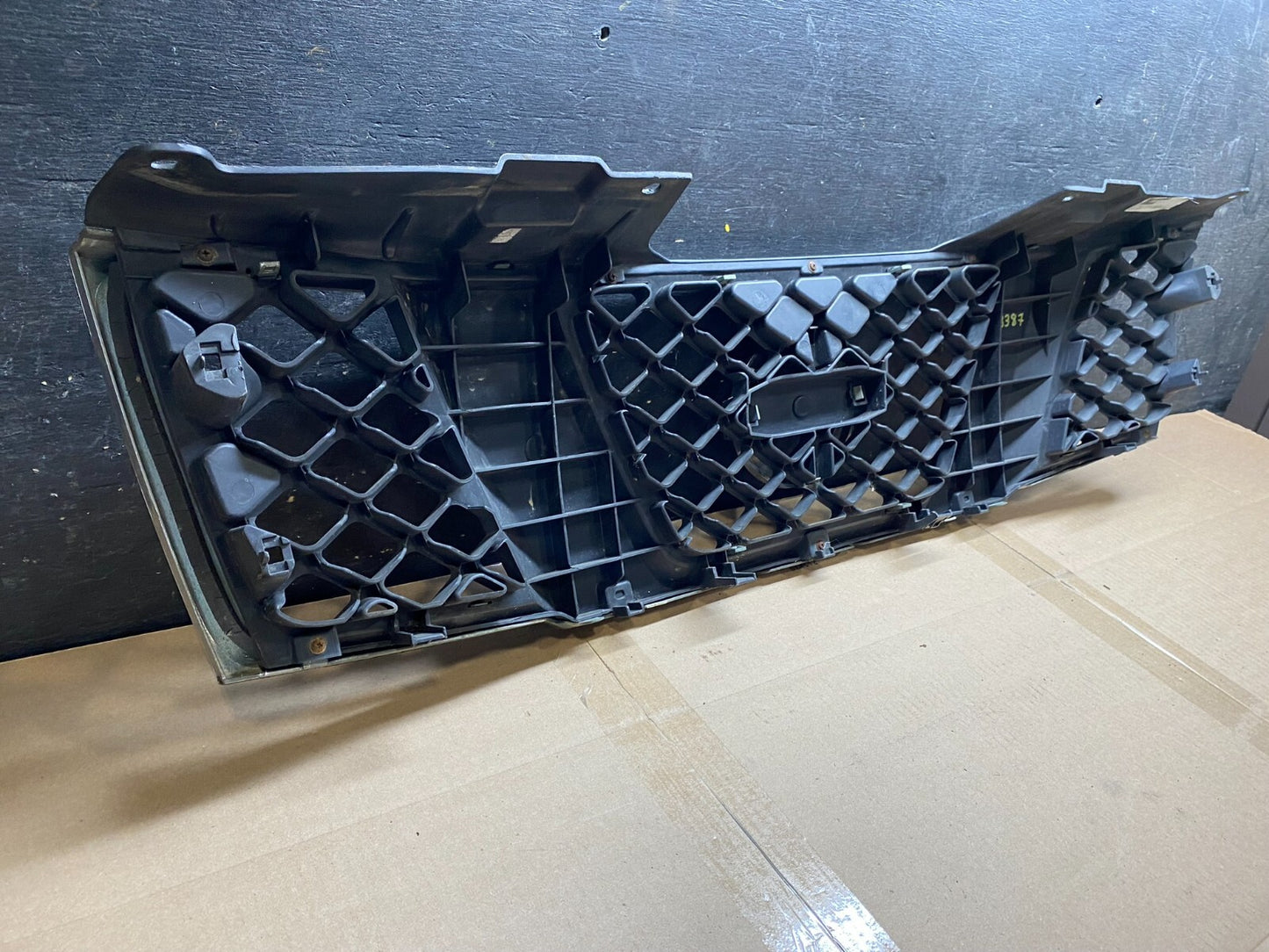 2005 - 2007 Nissan Pathfinder Chrome Front Upper Grill Grille C8387 Aftermarket6
