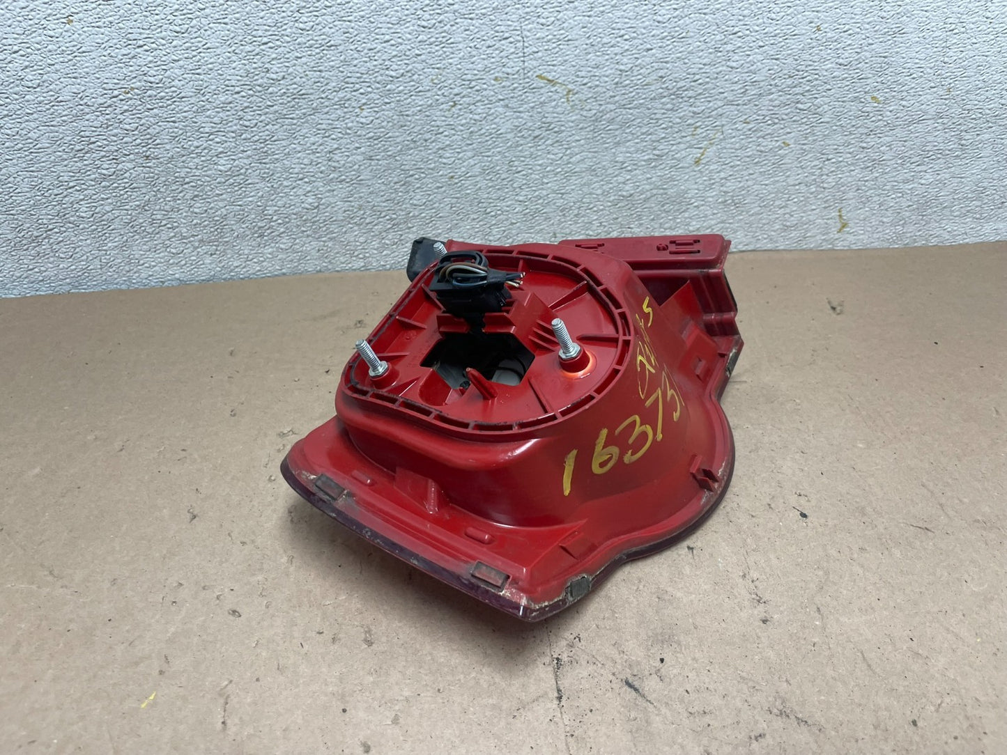 2006 to 2010 Volkswagen Passat Sedan Right Passenger Tail Light OEM Q4375 DW8