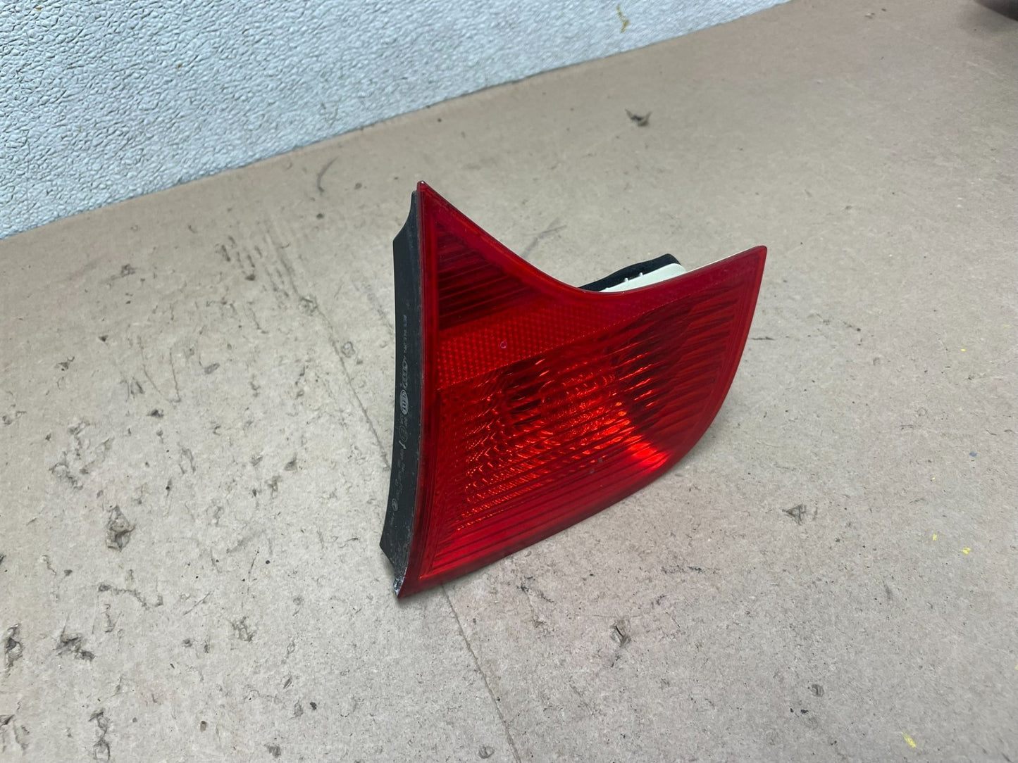 2004-2008 Audi A4 Sedan Right Passenger RH Side Inner Tail Light OEM Q4837 DW2