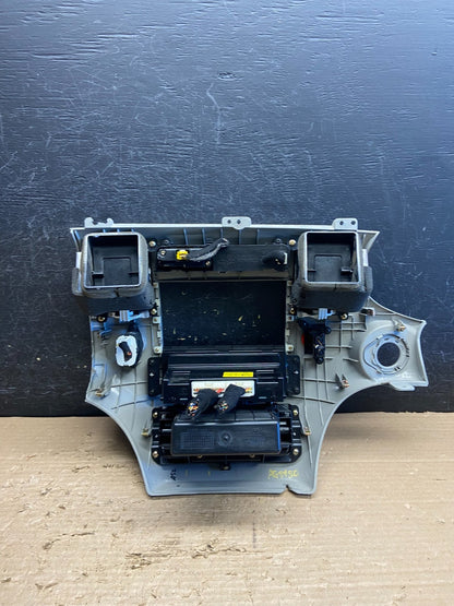 2006 to 2011 Hyundai Azera Radio Climate Control Trim Panel Bezel AG8780 DG7