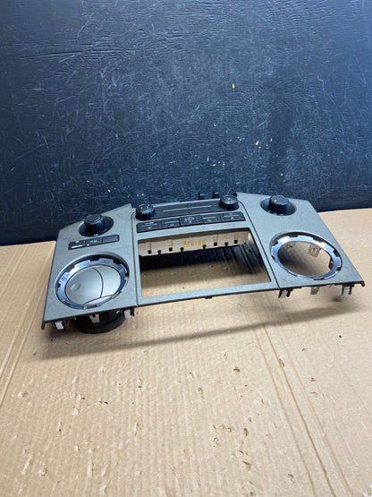 2008-2010 Ford F250 F350 Radio Climate Control Radio Dash Bezel Panel AF6185 DG3