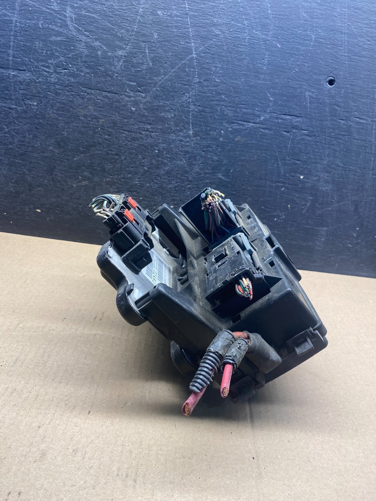 2006 Jeep Grand Cherokee Integrated Power Fuse Box Body Control Module AH3428 DG2