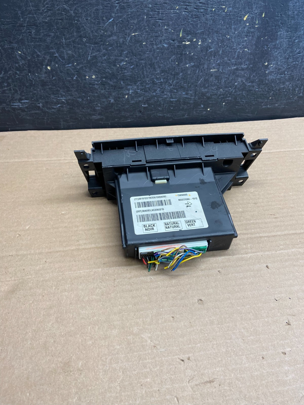 2007 2008 2009 Cadillac SRX AC Heater Climate Control Panel 15894095 ag5083 DG2