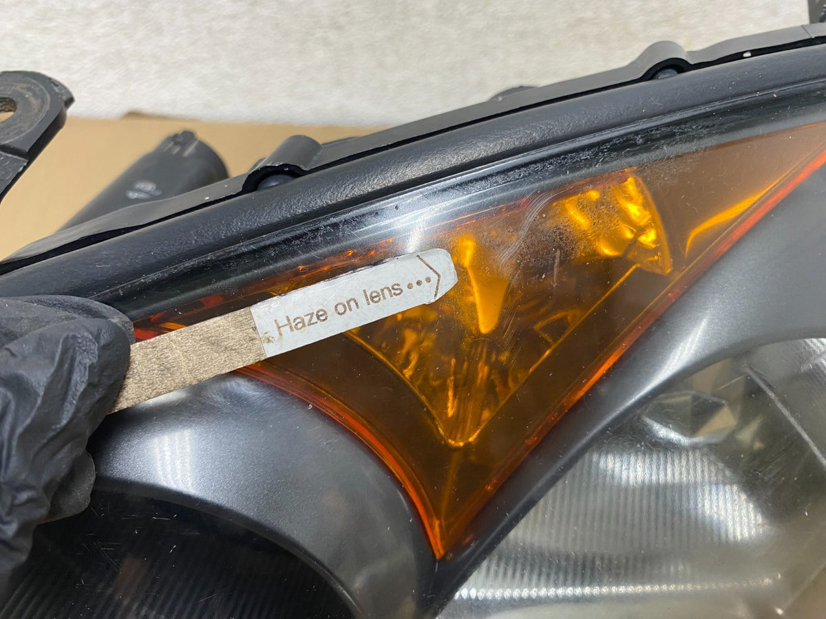 2004 to 2005 Subaru Impreza Left Driver LH Side Halogen Headlight AH2841 DG4