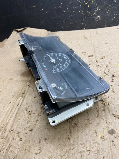 1998 to 2002 Lincoln Town Car Speedometer Gauge Cluster X6375 DG3