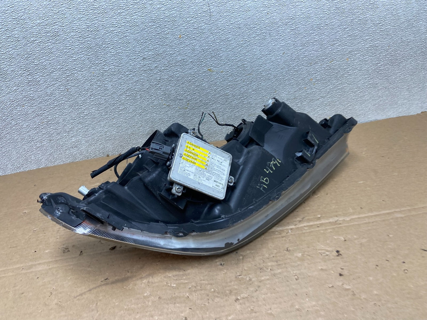 2004 to 2008 Acura TSX Left Driver Side Xenon HID Headlight AB4796 DW10