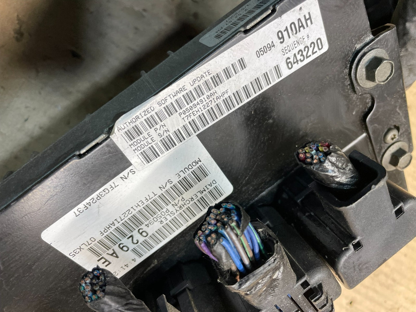 2007 Dodge Magnum Charger Chrysler 300 3.5L Engine Control Unit ECU AD2923 DG3