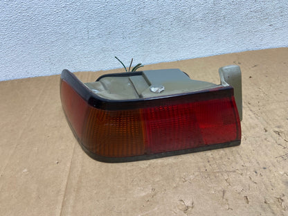 1997 1998 1999 Toyota Camry Tail Light Left Driver Rh Side AD3098 LK0