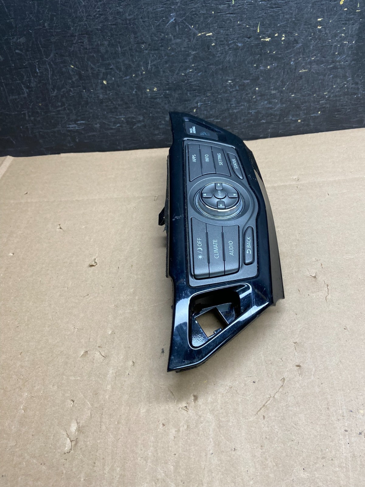 2013 to 2018 Nissan Pathfinder Radio Audio Climate Control AI6275 DG1
