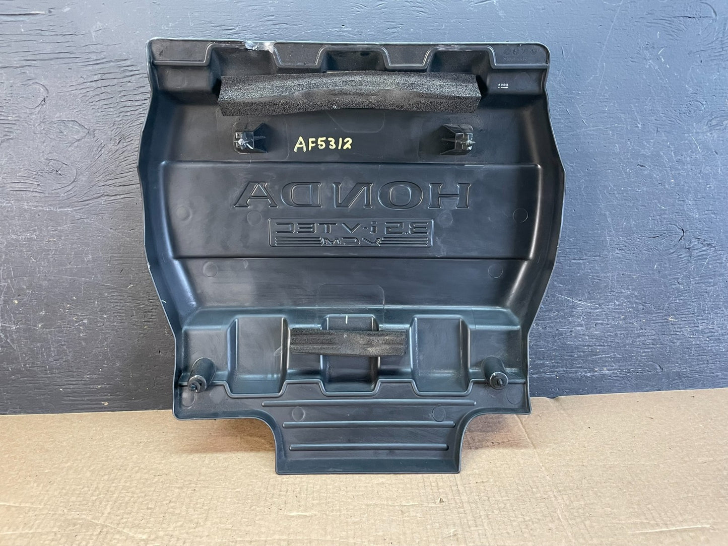 2011 to 2013 Honda Odyssey 3.5L Engine Motor Top Cover Panel AF5313 DG5