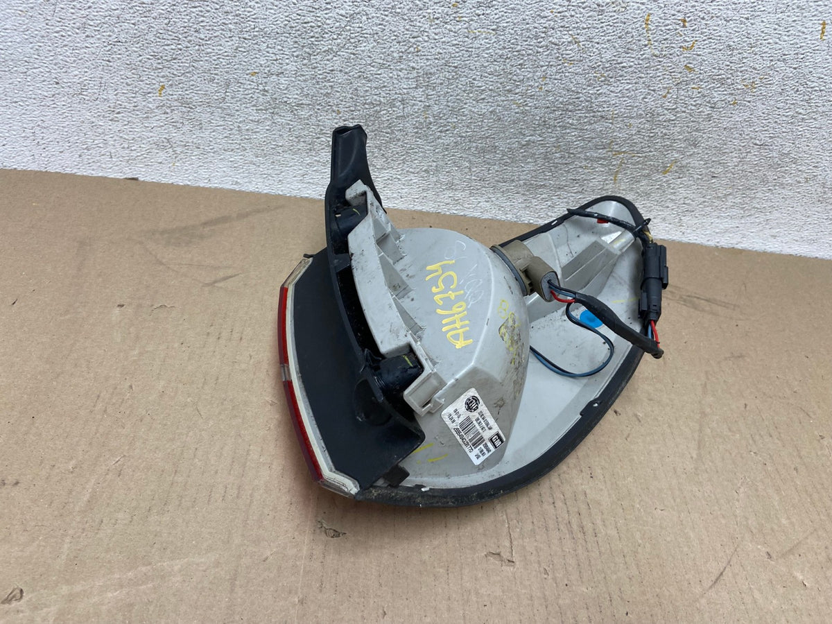 2007 to 2010 Saturn Outlook Left Driver LH Tail Light AH6754 LK5