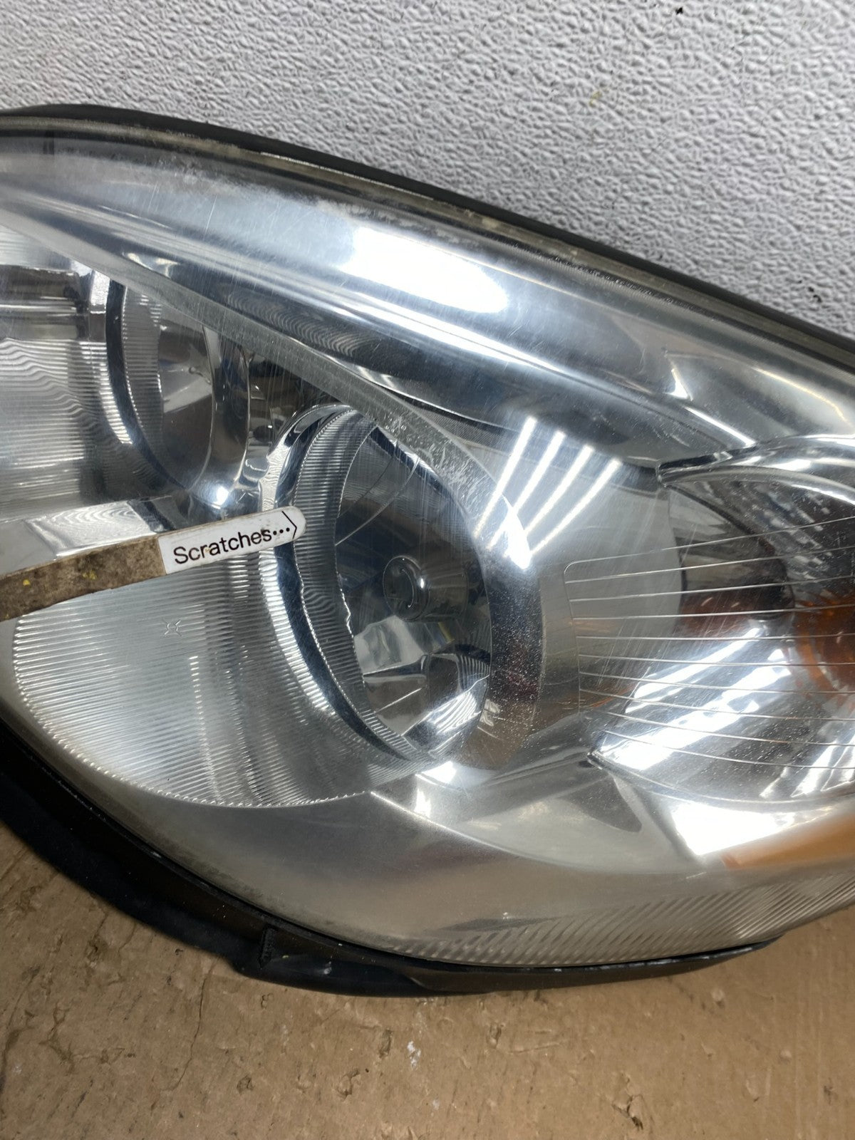 2006 to 2008 Buick Lucerne Left Driver LH Side Halogen Headlight AD8173 DW3