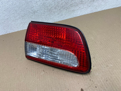 2001 2002 2003 Toyota Sienna Left Driver Lh Side Inner Tail Light AF5825 LK1