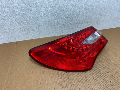 2011 - 2014 Chrysler 200 Sedan Left Driver LH Led Tail Light AE1322 LK2