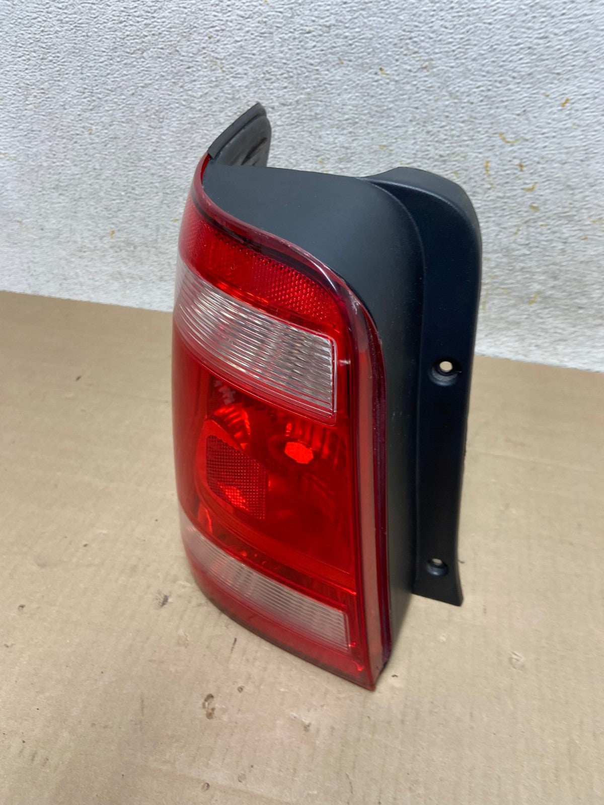2008 to 2012 Ford Escape Left Driver LH Side Tail Light AI1422 LK1