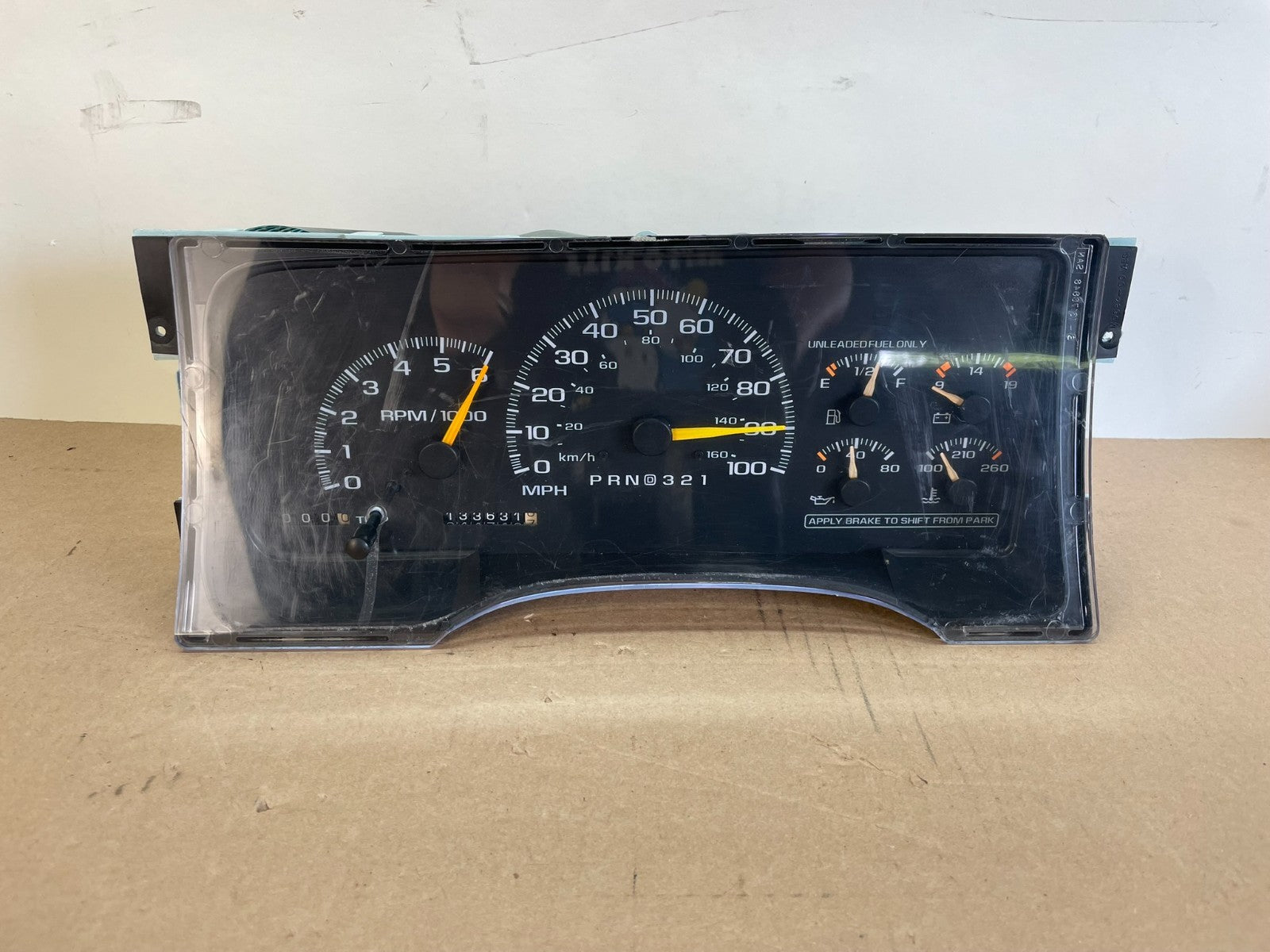 1995 to 1999 Chevrolet Silverado Suburban Cluster Gauge Speedometer AG1051 DG0