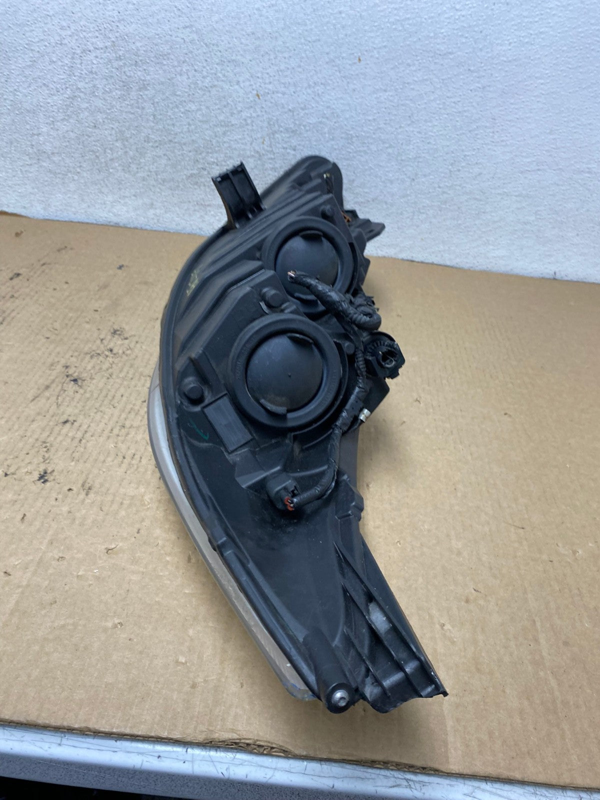 2011 2012 2013 Ford Fiesta Right Passenger RH Halogen Headlight AG2117 LK8