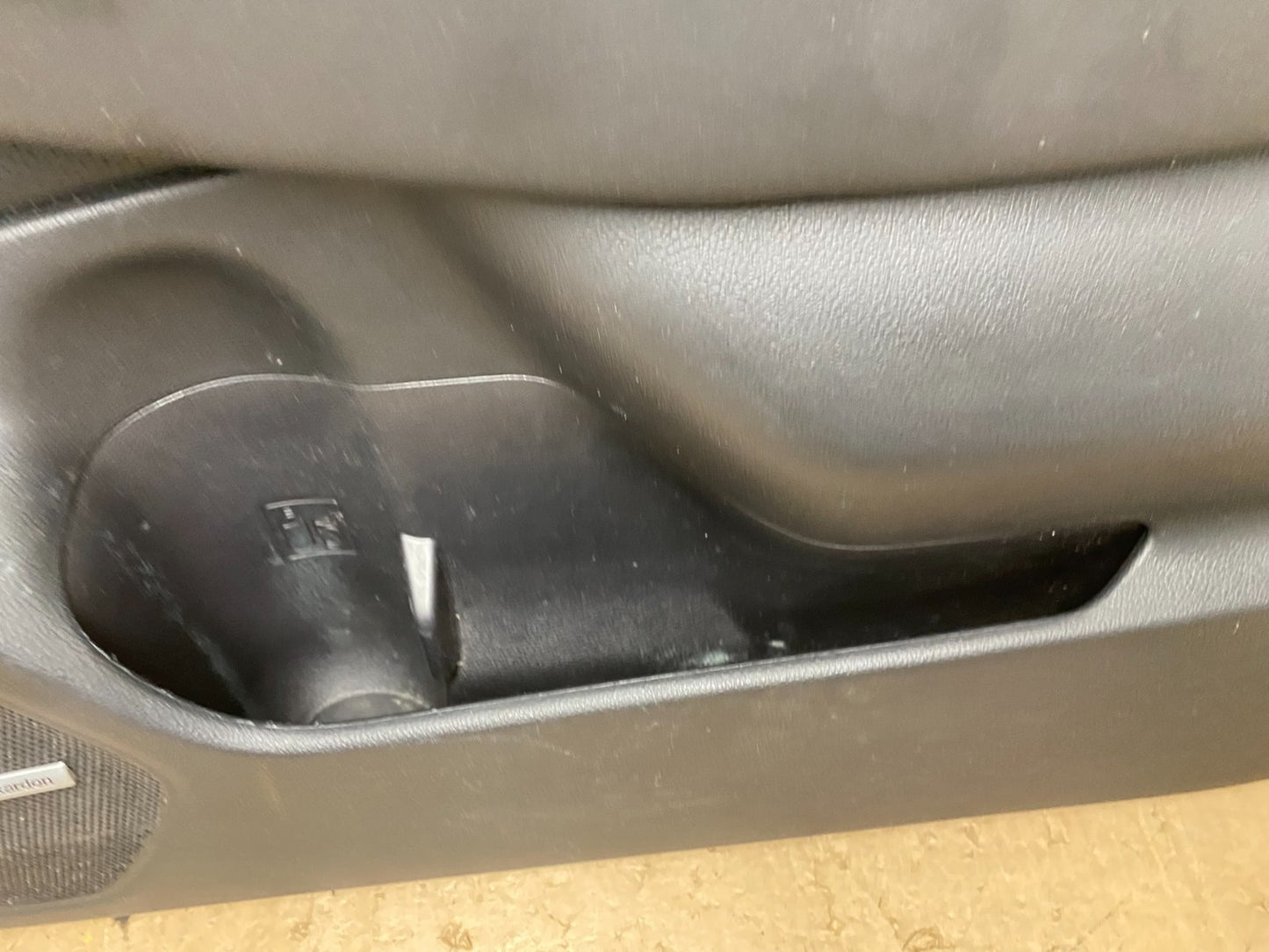2015 to 2019 Subaru Outback  Front Right Passenger Door Trim Panel OEM W9214 DG4