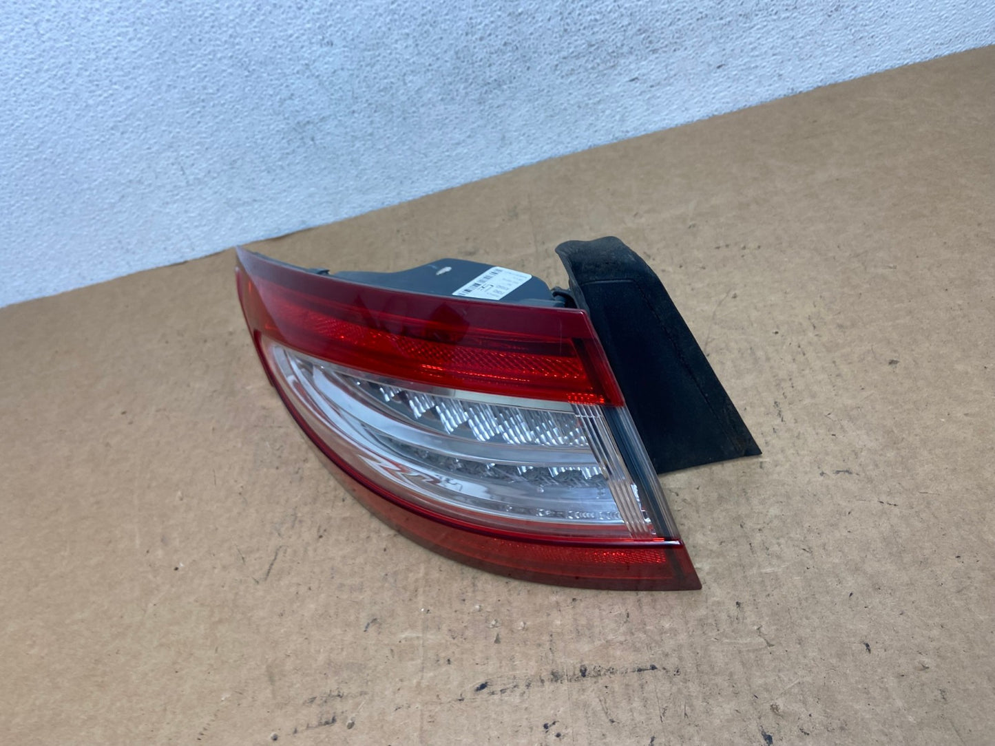 2013 to 2016 Ford Fusion Left Driver LH Side Tail Light AD4698 LK1