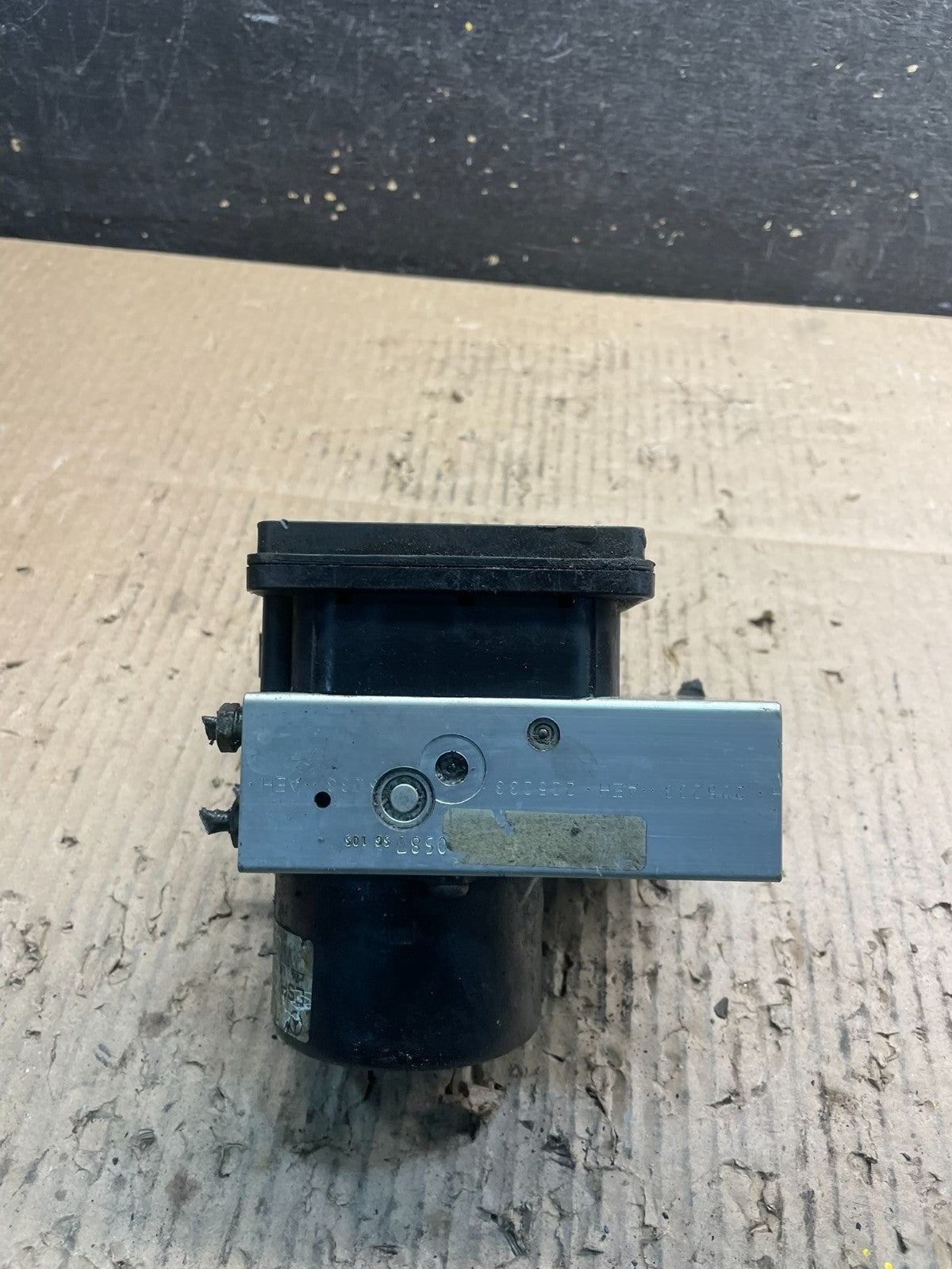 2006 2007 Mercedes C280 C350 ABS Anti Lock Brake Pump Module U9110 DG3