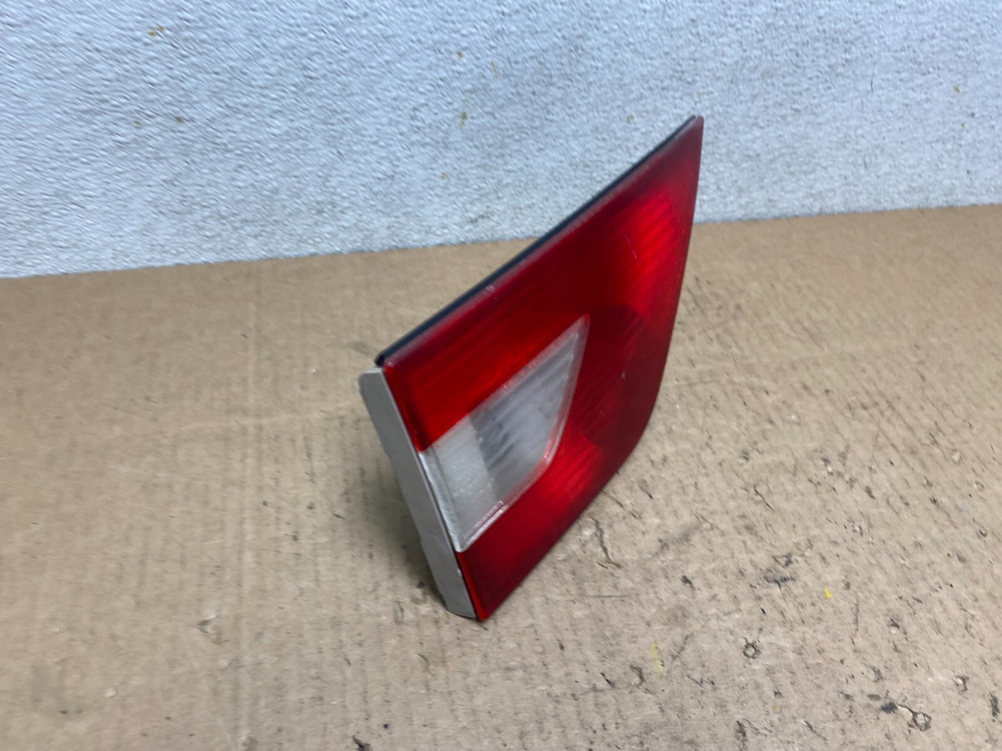 2004 2005 2006 Bmw X3 Left Driver Lh Inner Tail Light OEM L8605 DW2