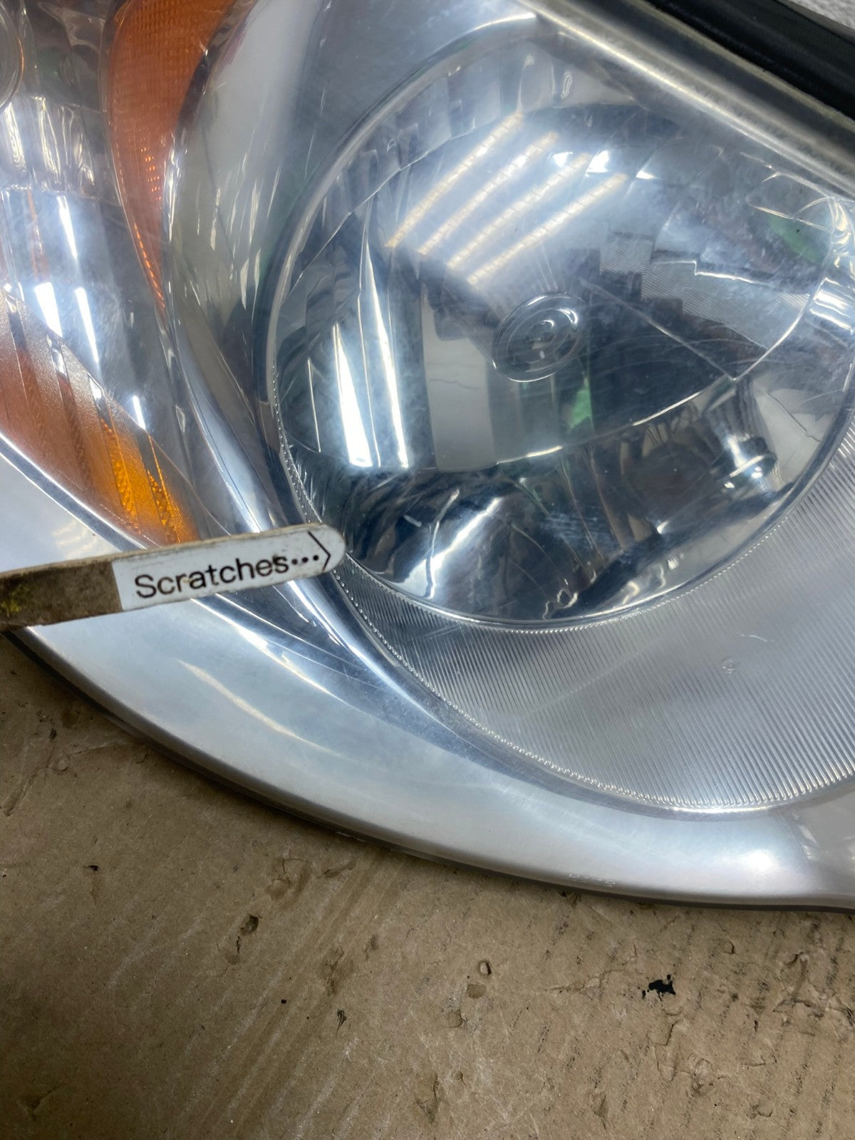 2007 2008 2009 2010 Hyundai Elantra Right Passenger Side Headlight AE7076 LK3