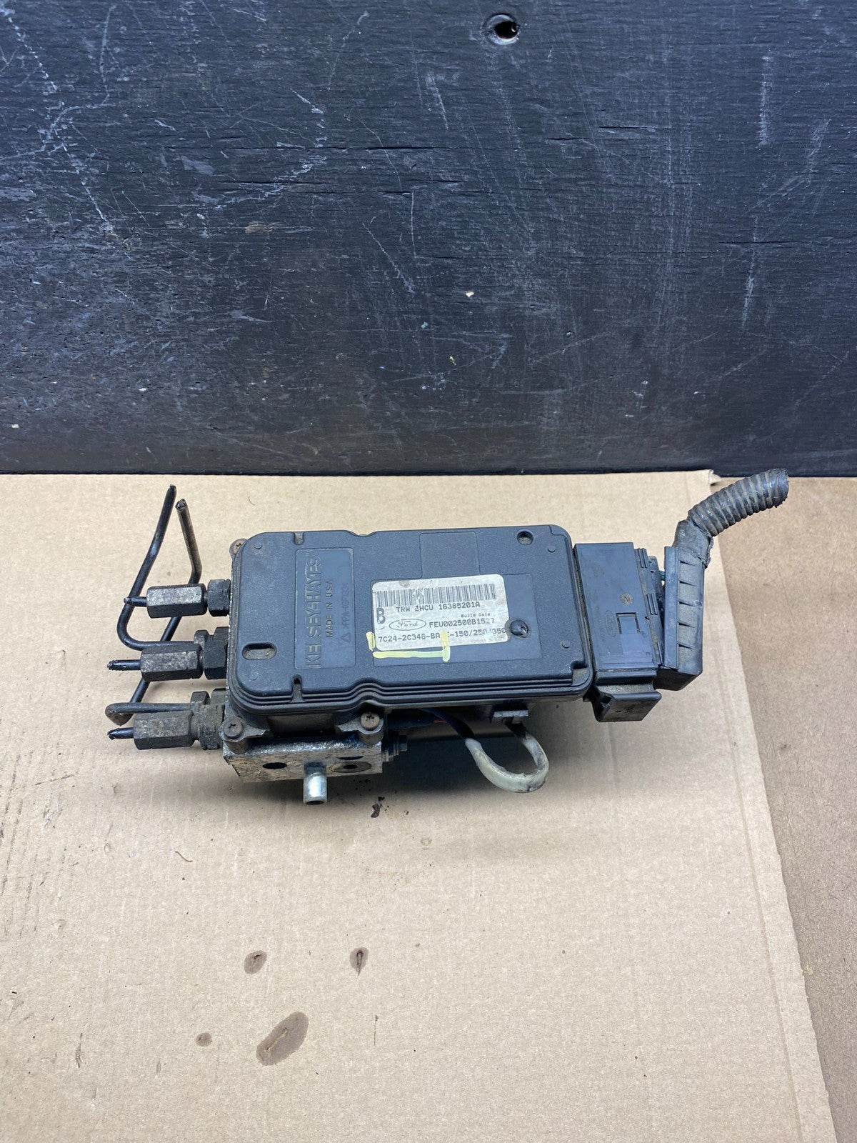 2006 2007 Ford E250 E350 Anti-Lock ABS Antilock Brake Pump AH3195 DG0