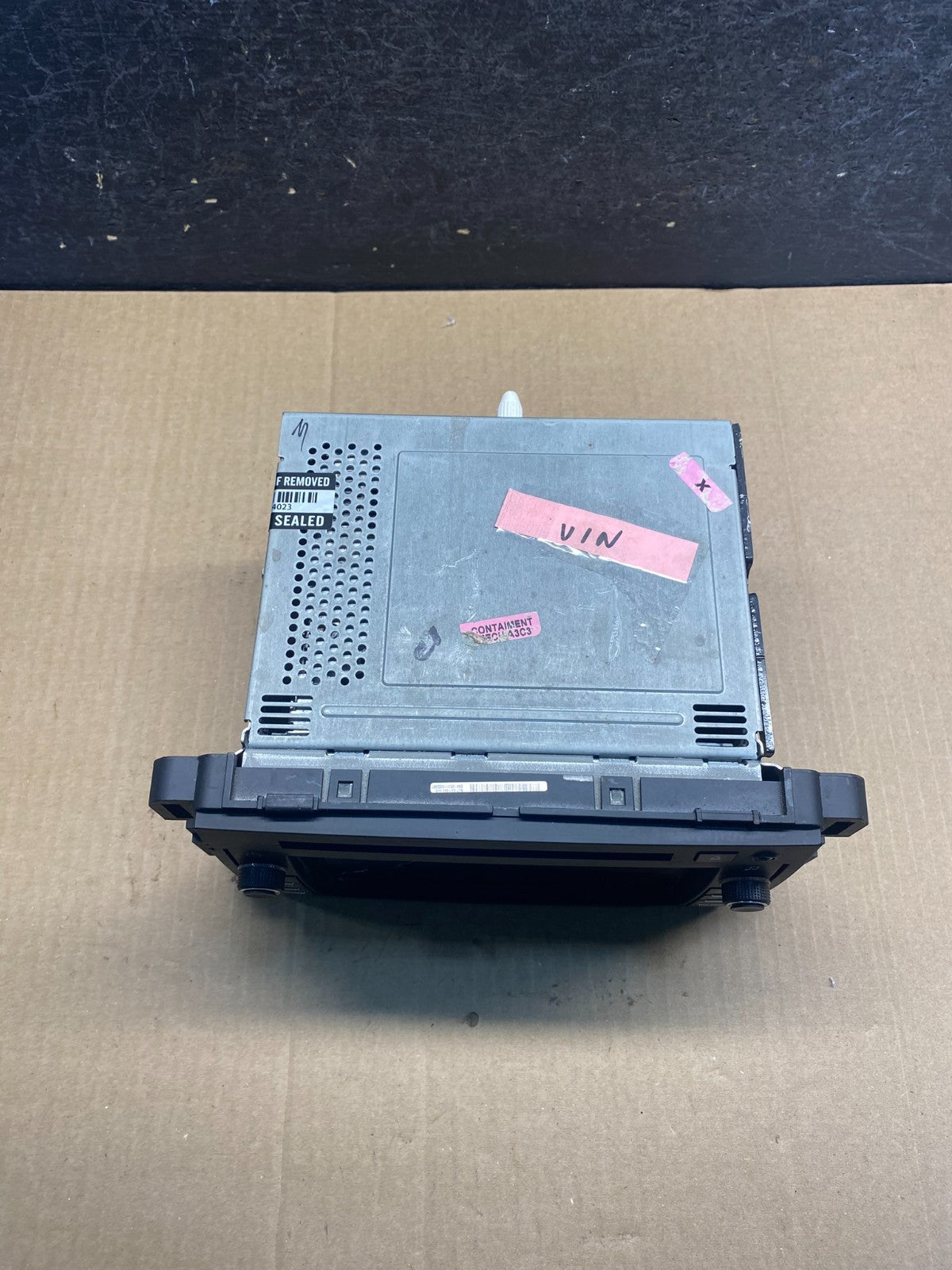 2007 to 2014 Chevrolet GMC Cadillac Radio Navigation Screen Display AH1738 DG4
