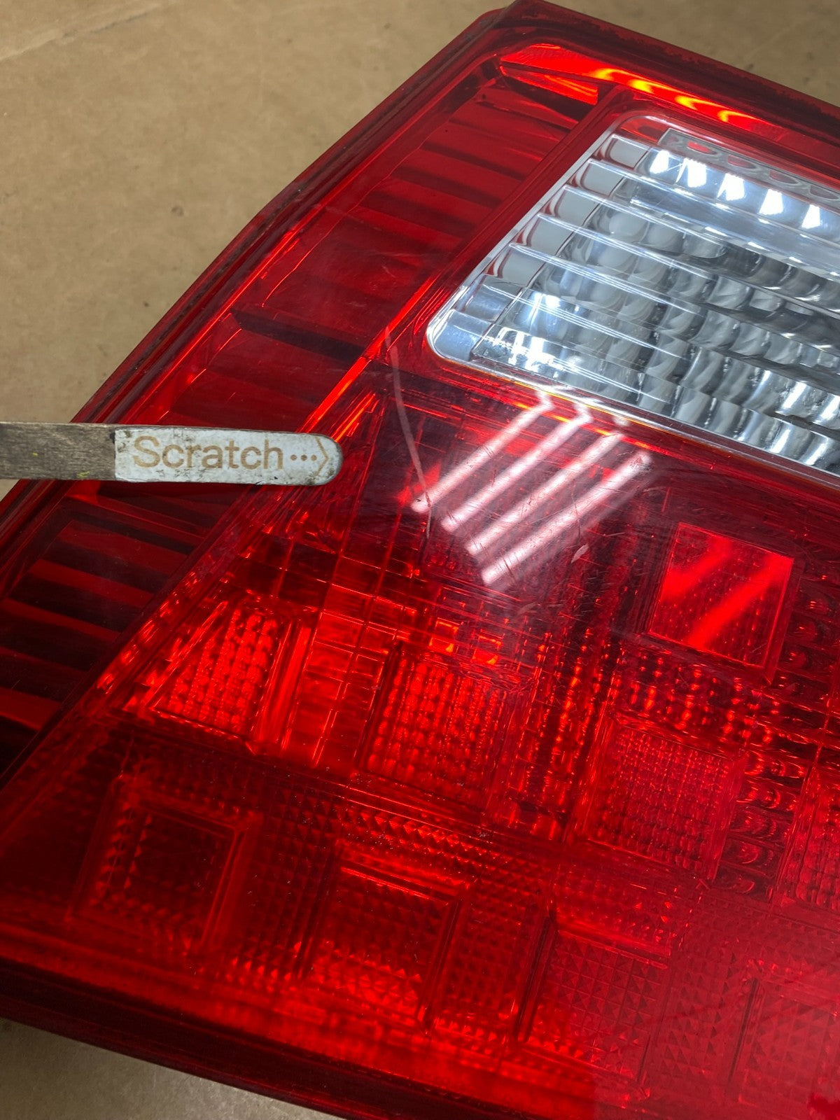 2005 2006 2007 Honda Odyssey Inner Right Passenger RH Tail Light X4947 DW3