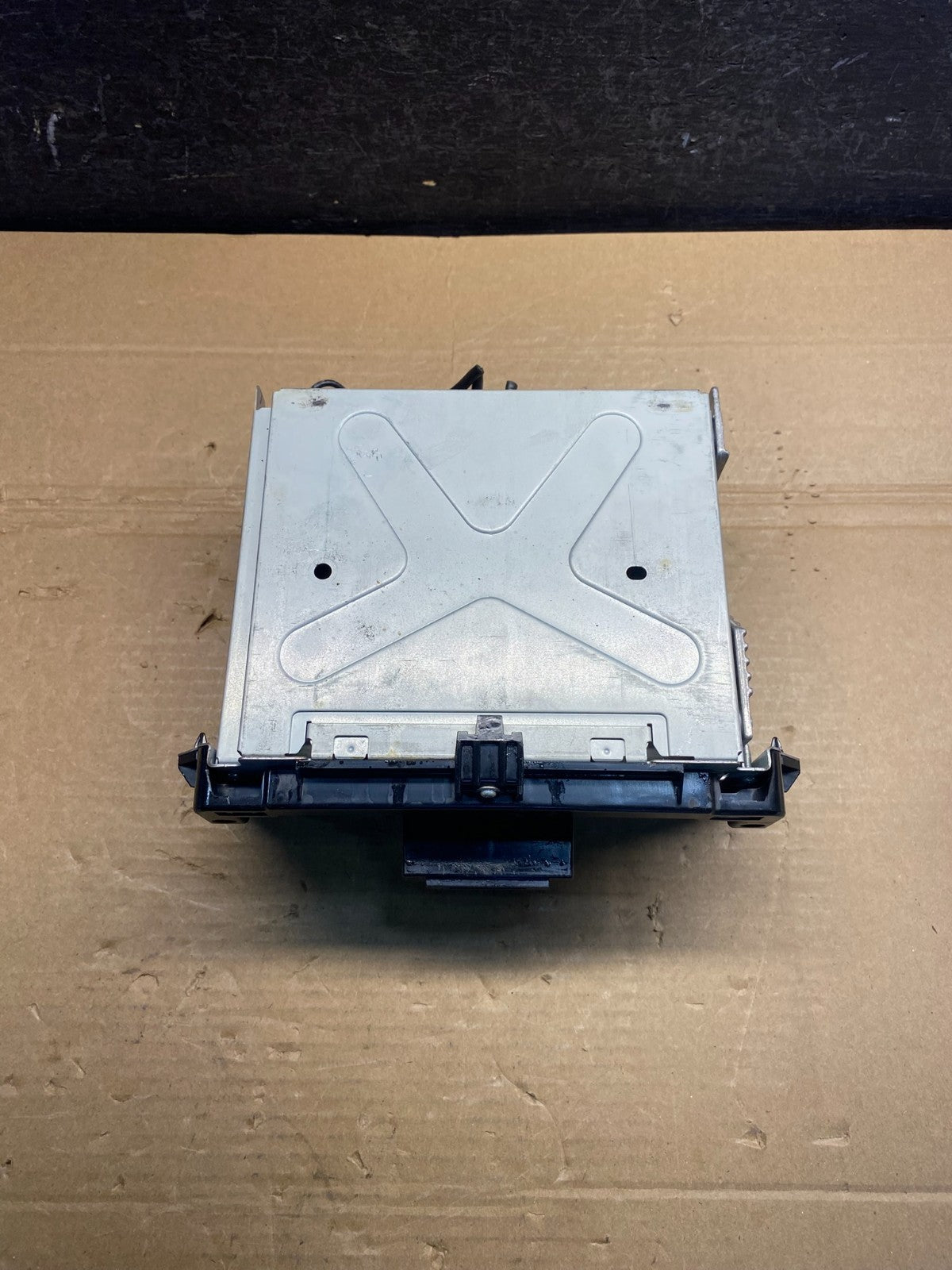 2013 - 2014 Dodge Journey Radio Info Media CD Player Unit AD4964 DG4